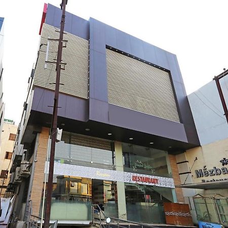Oyo 6359 Hotel Mezbaan Regency Rāipur Εξωτερικό φωτογραφία