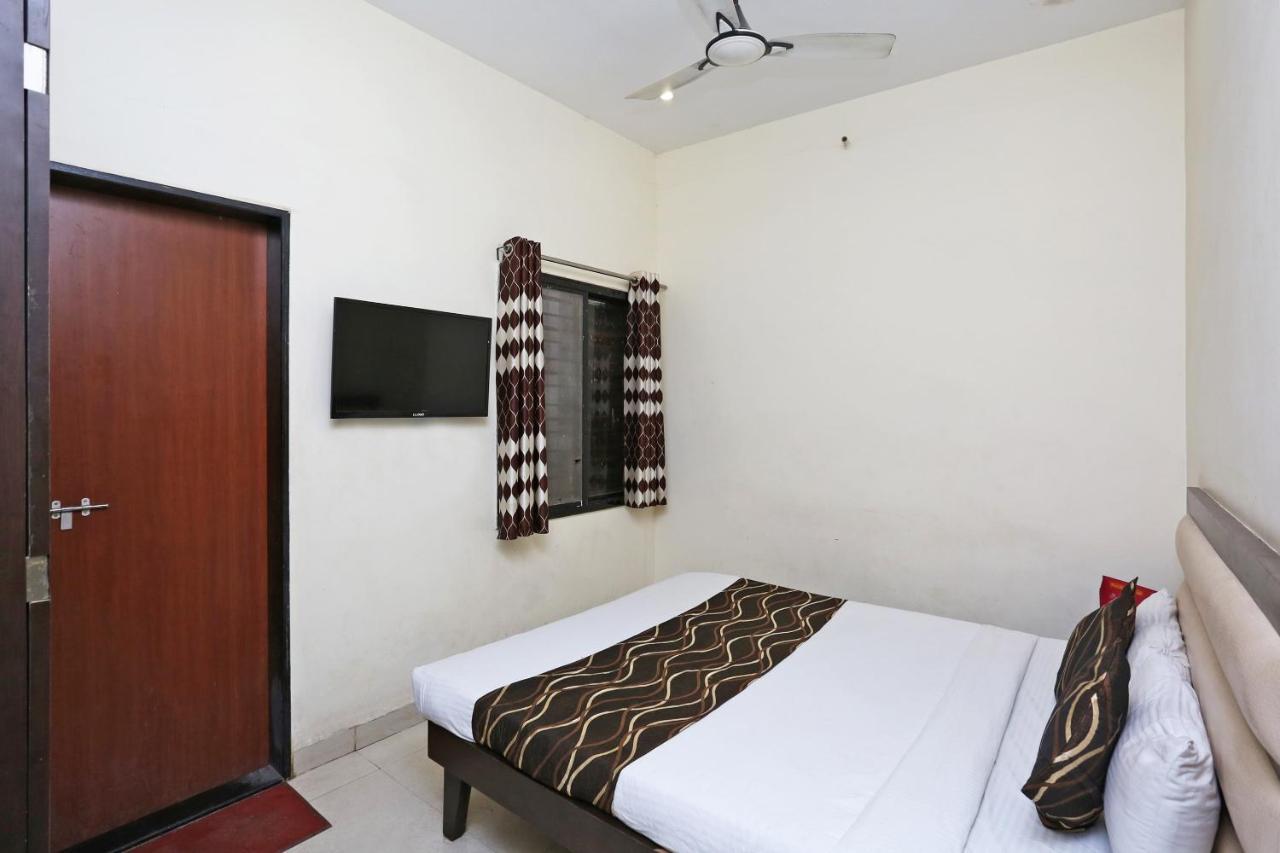 Oyo 6359 Hotel Mezbaan Regency Rāipur Εξωτερικό φωτογραφία